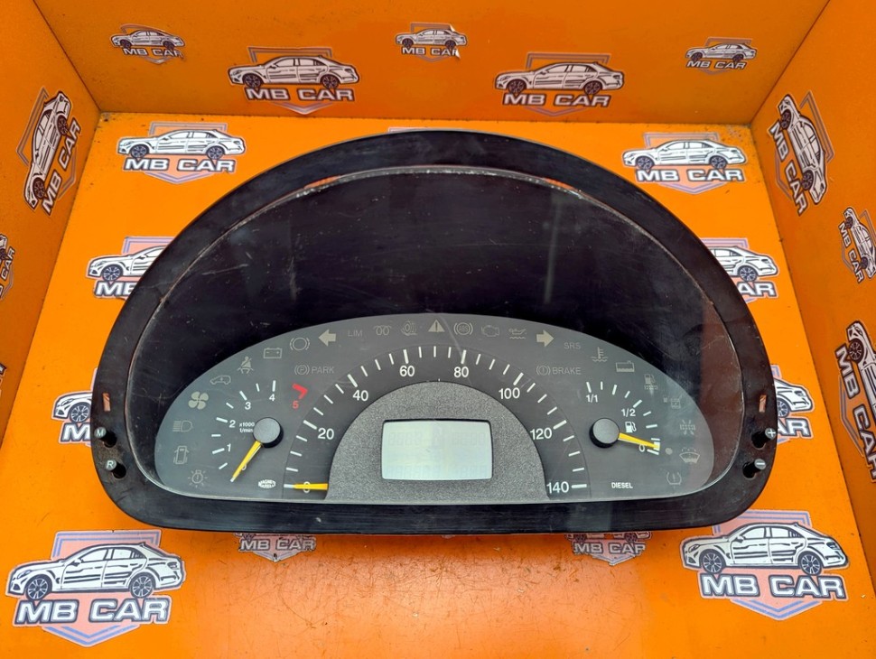 Щиток приборов MERCEDES-BENZ V-класс W639 (2003 - 2014) фото 1 — Разборка Мерседес