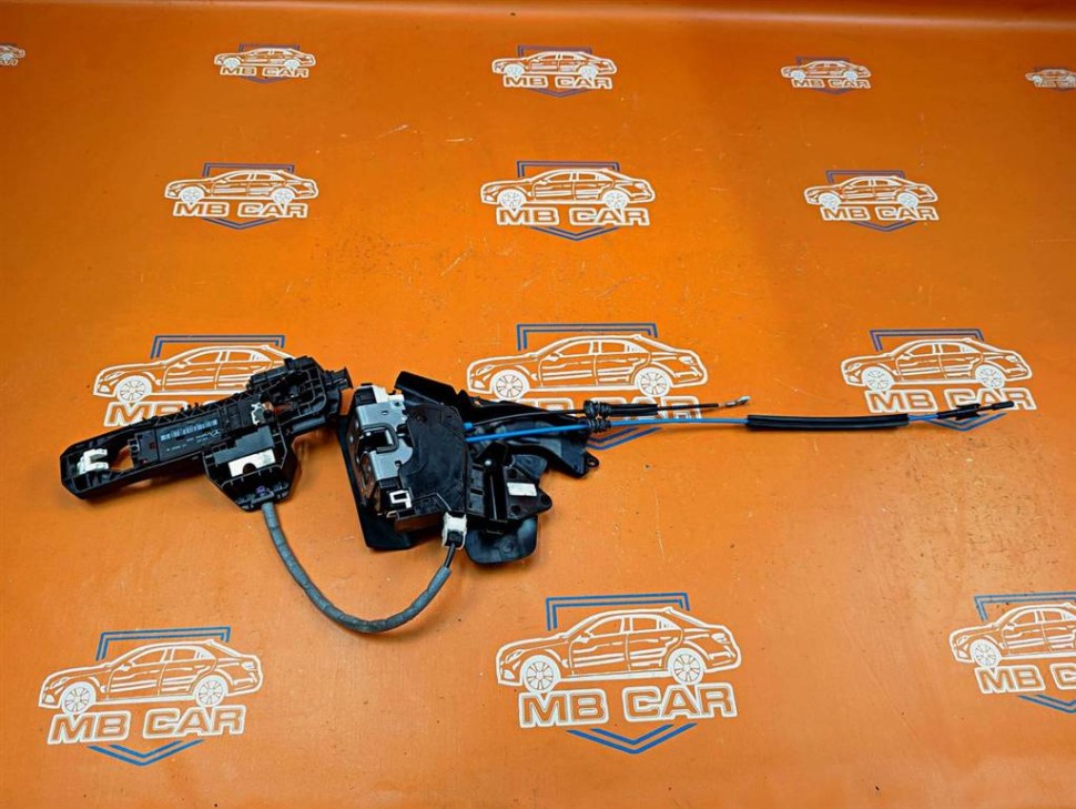 Замок двери задней левой MERCEDES-BENZ C-класс W204/S204/С204 рестайлинг (2011 - 2015) фото 1 — Разборка Мерседес