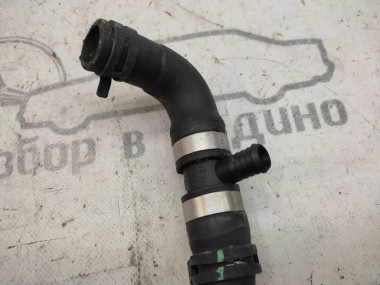 Патрубок ОЖ MERCEDES-BENZ GLE-класс W166 (2015 - 2018) — Разборка Мерседес