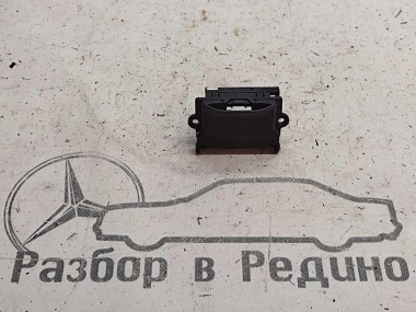 Корпус диагностического разъема MERCEDES-BENZ SLK-класс R170 (1996 - 2000) — Разборка Мерседес
