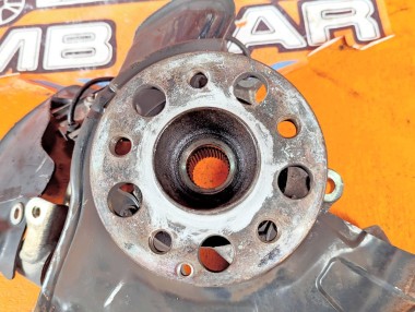 Кулак поворотный передний левый MERCEDES-BENZ E-класс W211/S211 (2002 - 2006) &mdash; Разборка Мерседес