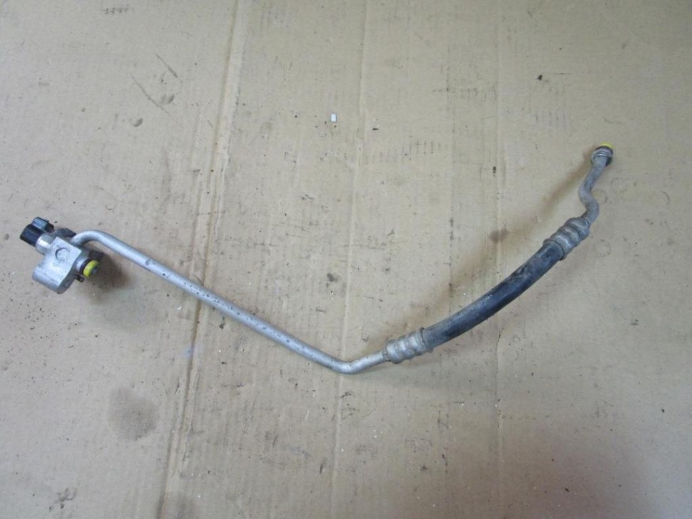 Трубка кондиционера MERCEDES-BENZ S-класс W220 (1998 - 2005) фото 1 — Разборка Мерседес