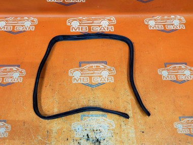 Уплотнитель моторного отсека MERCEDES-BENZ E-класс W124/S124/C124/A124 (1984 - 1997) — Разборка Мерседес