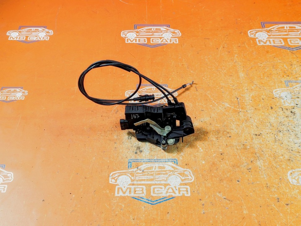 Замок двери задней левой MERCEDES-BENZ M-класс W163 рестайлинг (2001 - 2005) фото 1 — Разборка Мерседес