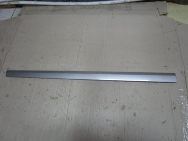 Молдинг двери MERCEDES-BENZ E-класс W211/S211 (2002 - 2006) — Разборка Мерседес