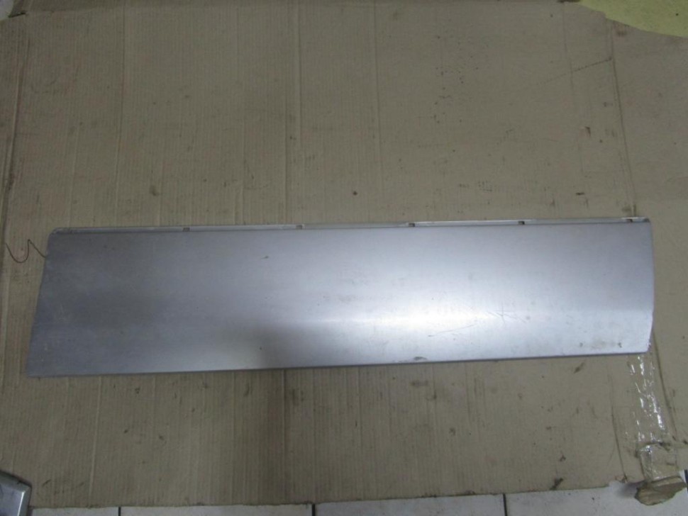 Молдинг двери MERCEDES-BENZ S-класс W140 (1991 - 1998) фото 1 — Разборка Мерседес