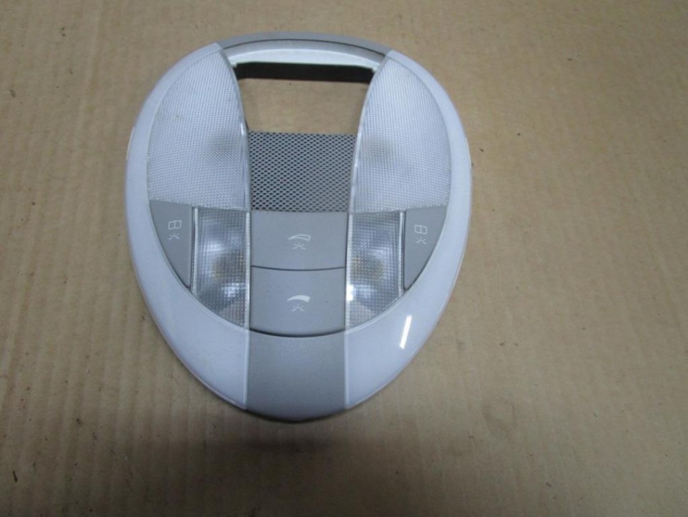 Плафон салона MERCEDES-BENZ CLS-класс C219 (2004 - 2008) фото 1 — Разборка Мерседес