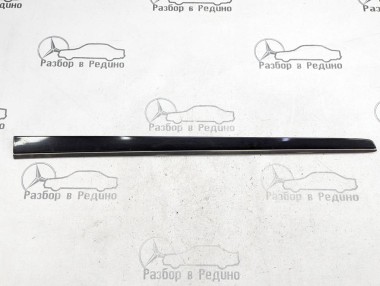 Молдинг двери MERCEDES-BENZ M-класс W164 (2005 - 2008) — Разборка Мерседес