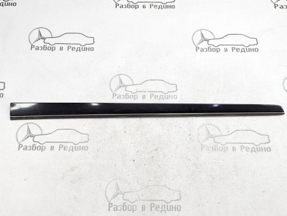 Молдинг двери MERCEDES-BENZ M-класс W164 (2005 - 2008) фото 1 — Разборка Мерседес