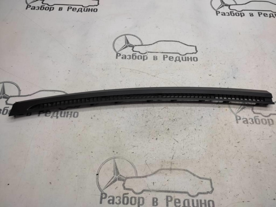 Накладка торпеды MERCEDES-BENZ C-класс W205/S205/C205/A205 рестайлинг (2018 - 2023) фото 1 — Разборка Мерседес