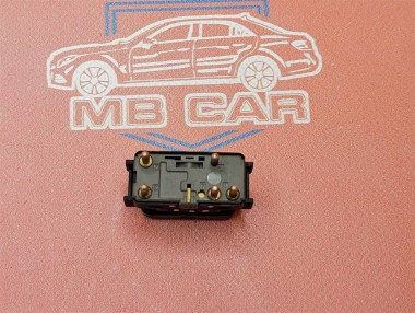 Кнопка стеклоподъемников MERCEDES-BENZ W124 W124/S124/C124/A124 (1984 - 1993) — Разборка Мерседес