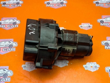 Продувка катализатора MERCEDES-BENZ S-класс W220 рестайлинг (2002 - 2005) &mdash; Разборка Мерседес