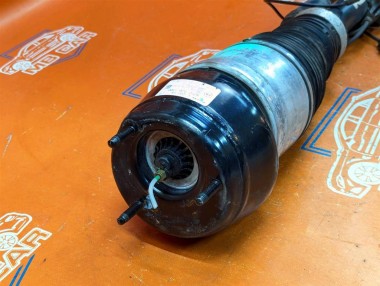 Пневмостойка передняя MERCEDES-BENZ GLE-класс AMG W166 (2015 - 2019) — Разборка Мерседес