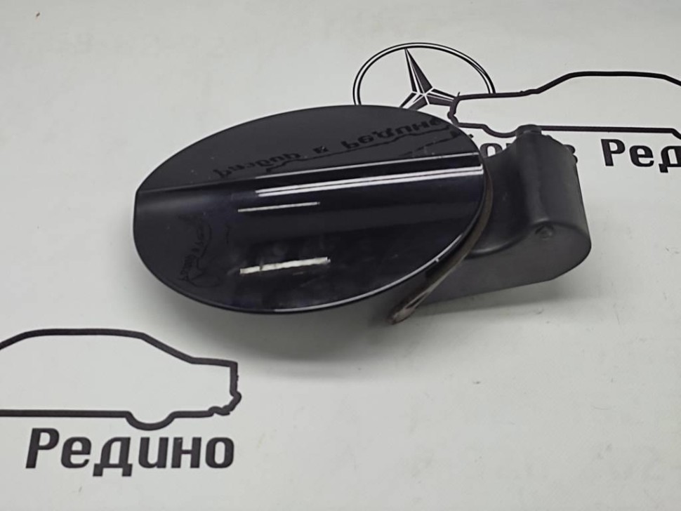 Лючок топливного бака MERCEDES-BENZ CLS-класс C219 (2004 - 2008) фото 1 — Разборка Мерседес
