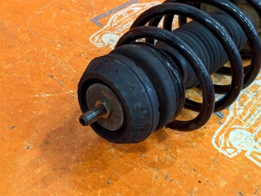 Стойка передняя MERCEDES-BENZ Vito W638 (1996 - 2003) — Разборка Мерседес