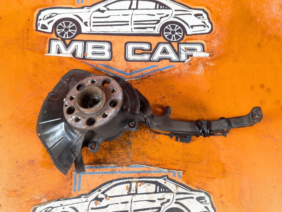 Кулак поворотный передний левый MERCEDES-BENZ S-класс W220 рестайлинг (2002 - 2005) S 430 L 4.3 4MATIC AT (279 л.с.) фото 1 &mdash; Разборка Мерседес