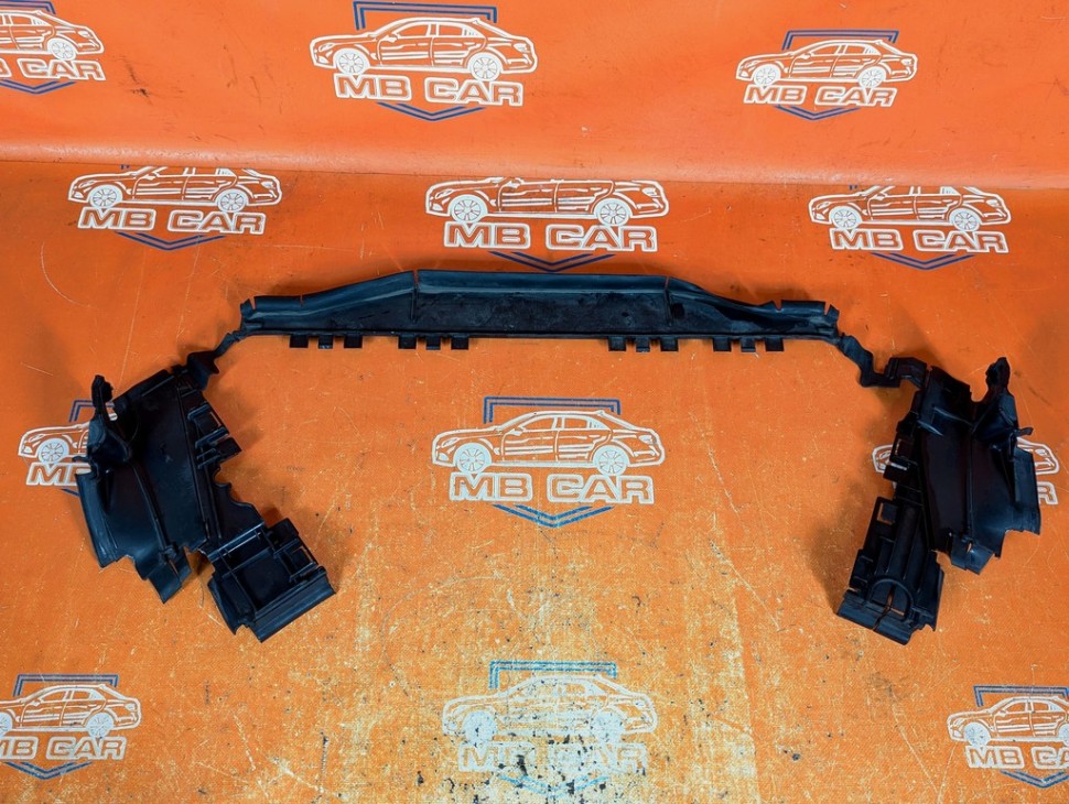 Кожух радиатора MERCEDES-BENZ E-класс W212/S212/C207/A207 (2009 - 2013) фото 1 &mdash; Разборка Мерседес