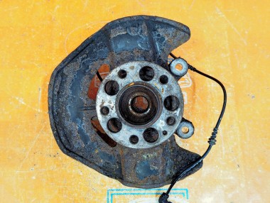 Кулак поворотный передний левый MERCEDES-BENZ A-класс W169 (2004 - 2008) — Разборка Мерседес