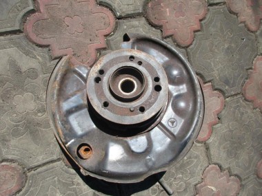 Кулак подвески задний правый MERCEDES-BENZ W124 W124/S124/C124/A124 (1984 - 1993) — Разборка Мерседес