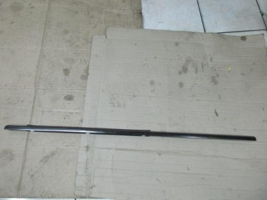 Молдинг стекла двери MERCEDES-BENZ E-класс W210/S210 рестайлинг (1999 - 2003) — Разборка Мерседес