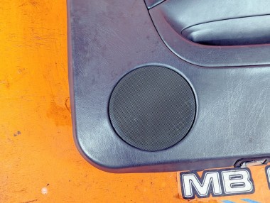 Карта двери передняя правая MERCEDES-BENZ M-класс W163 рестайлинг (2001 - 2005) ML 270 CDI 2.7 4MATIC AT (163 л.с.) &mdash; Разборка Мерседес
