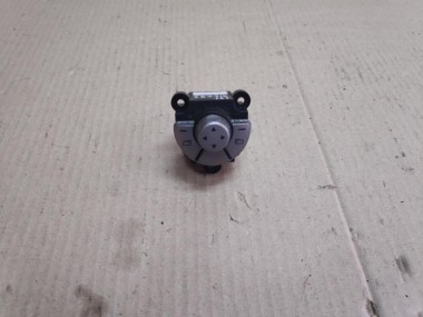 Кнопка регулировки зеркал MERCEDES-BENZ SLK-класс R171 (2004 - 2008) — Разборка Мерседес