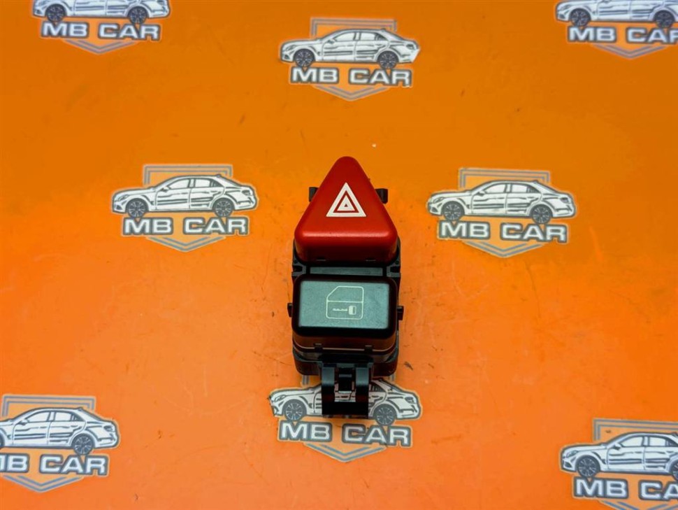 Кнопка аварийной сигнализации MERCEDES-BENZ A-класс W168 (1997 - 2001) фото 1 — Разборка Мерседес