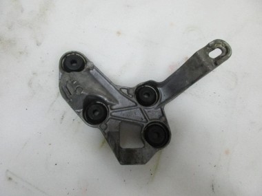 Кронштейн блока ABS MERCEDES-BENZ C-класс W205/S205/C205/A205 (2014 - 2018) — Разборка Мерседес