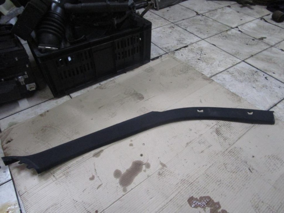 Накладка передней стойки MERCEDES-BENZ E-класс W210/S210 рестайлинг (1999 - 2003) фото 1 — Разборка Мерседес