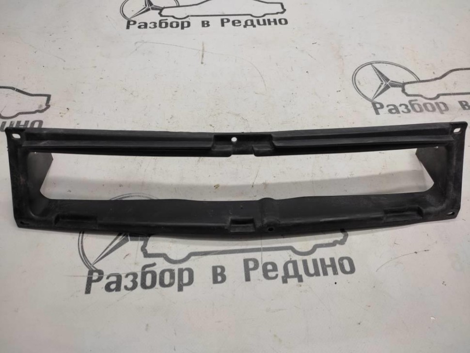 Накладка переднего бампера MERCEDES-BENZ CLK-класс C208/W208 (1997 - 2000) фото 1 — Разборка Мерседес