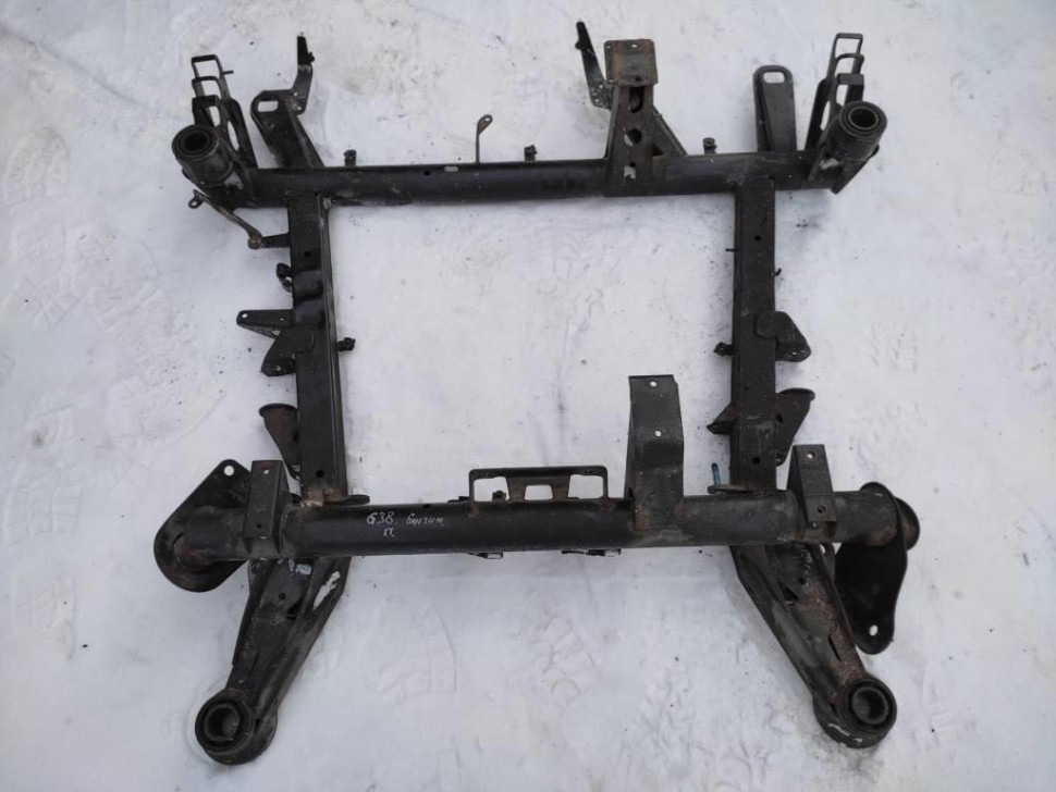 Подрамник передний MERCEDES-BENZ Vito W638 (1996 - 2003) фото 1 — Разборка Мерседес