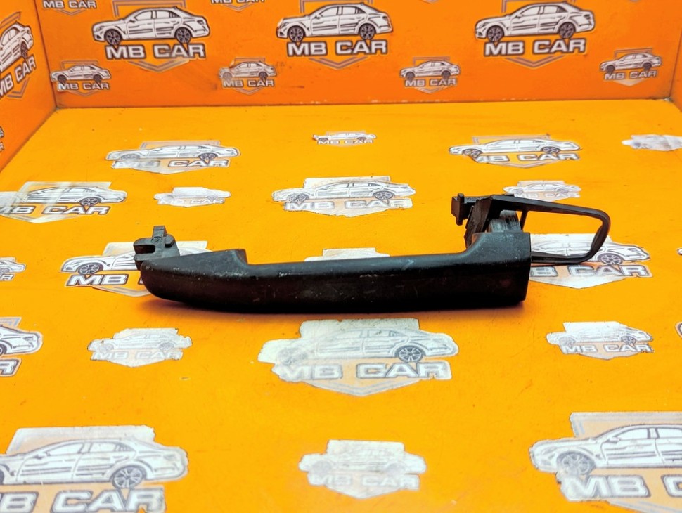 Ручка двери наружняя MERCEDES-BENZ C-класс W202/S202 (1993 - 1997) фото 1 &mdash; Разборка Мерседес