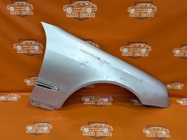 Крыло переднее правое MERCEDES-BENZ CLK-класс C209/A209 (2002 - 2005) — Разборка Мерседес