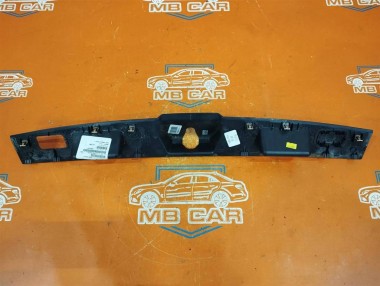 Накладка крышки багажника MERCEDES-BENZ M-класс W164 (2005 - 2008) — Разборка Мерседес