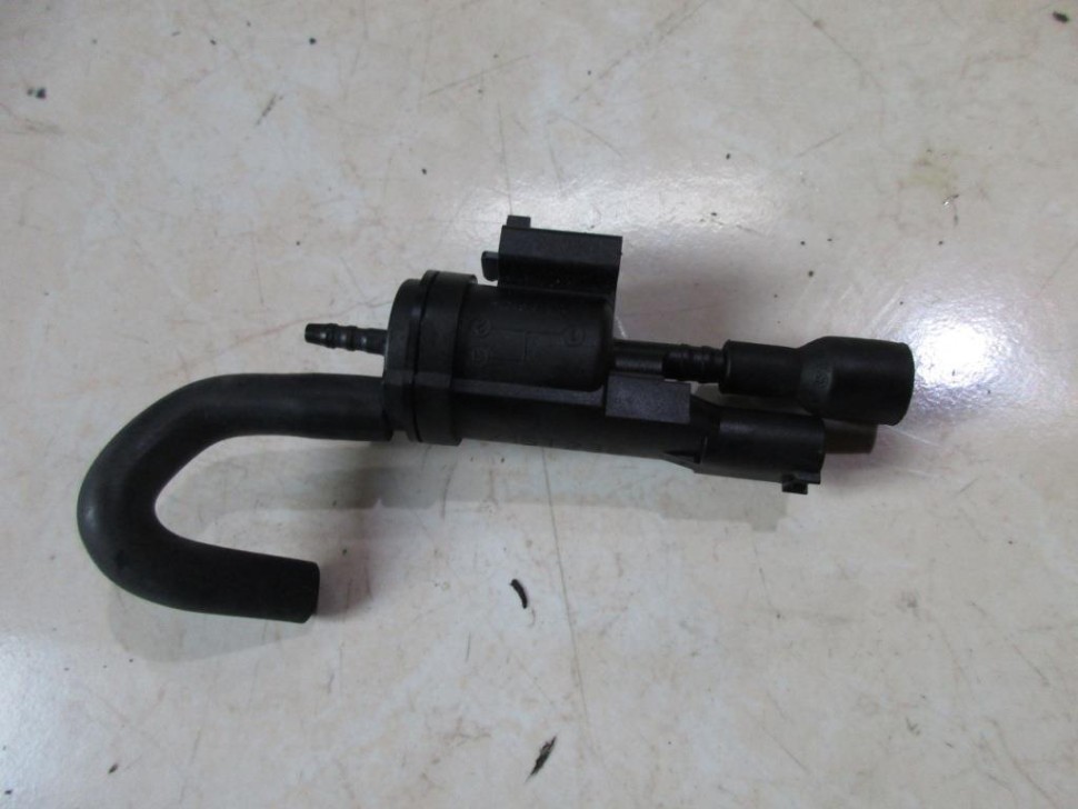 Клапан электромагнитный MERCEDES-BENZ E-класс W212/S212/C207/A207 (2009 - 2013) фото 1 — Разборка Мерседес