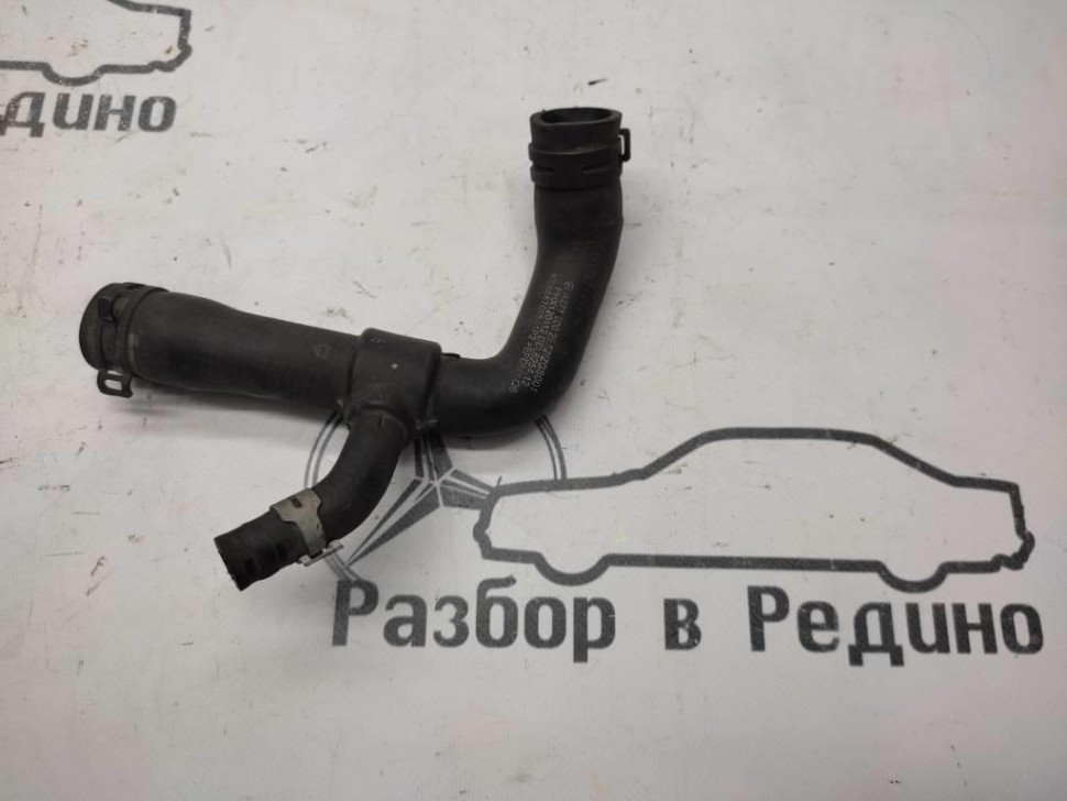 Патрубок ОЖ MERCEDES-BENZ C-класс W204/S204/С204 рестайлинг (2011 - 2015) фото 1 — Разборка Мерседес