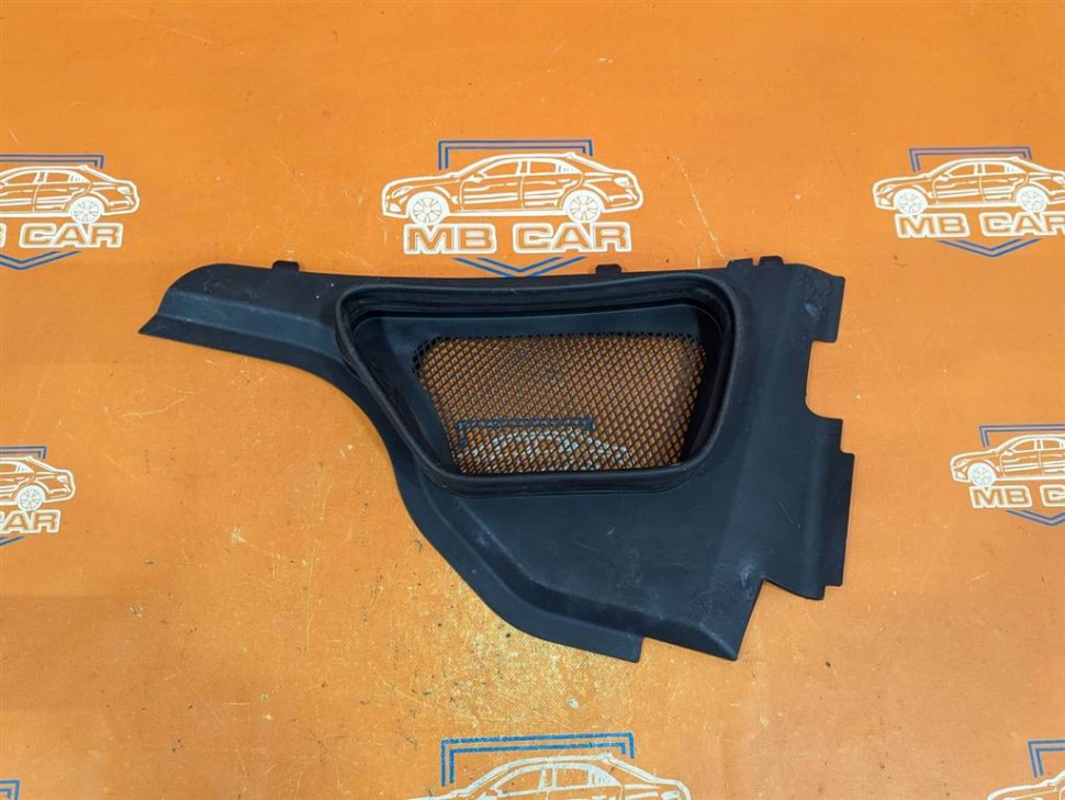 Воздухозаборник MERCEDES-BENZ GLE-класс Coupe C292 (2015 - 2019) фото 1 — Разборка Мерседес