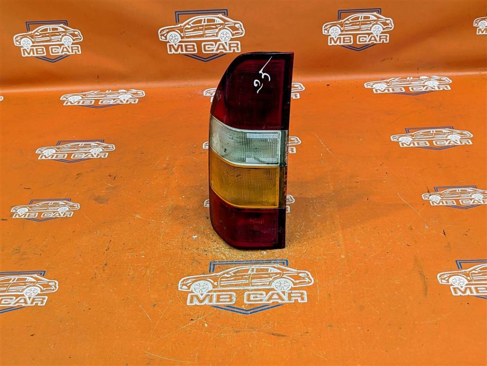 Фонарь задний левый MERCEDES-BENZ Sprinter W901-905 (1995 - 2006) фото 1 — Разборка Мерседес