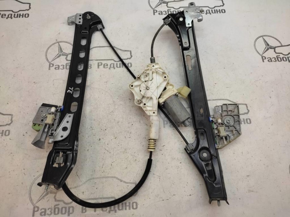 Стеклоподъемник задний левый MERCEDES-BENZ CLS-класс C219 (2004 - 2008) фото 1 — Разборка Мерседес