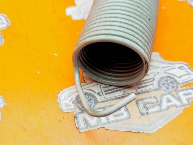 Пружина петли багажника MERCEDES-BENZ C-класс W205/S205/C205/A205 (2014 - 2018) — Разборка Мерседес