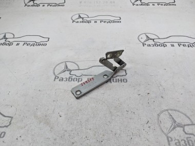Петля капота MERCEDES-BENZ A-класс W168 (1997 - 2001) — Разборка Мерседес