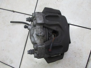 Суппорт передний правый MERCEDES-BENZ CLS-класс C218/X218 (2010 - 2014) — Разборка Мерседес