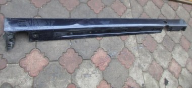 Порог пластиковый правый MERCEDES-BENZ S-класс W220 (1998 - 2005) — Разборка Мерседес