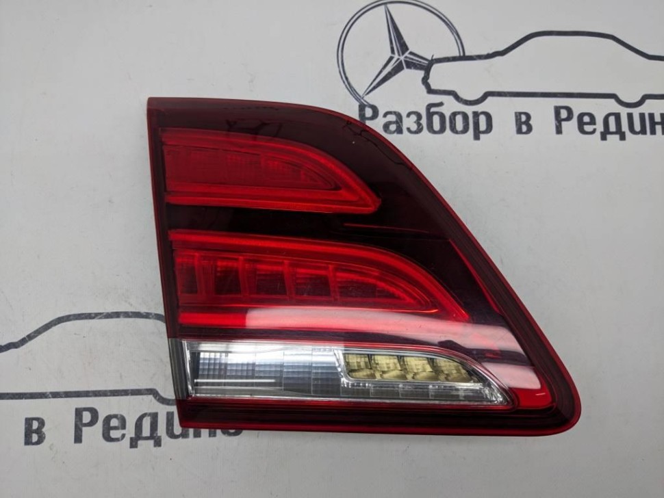 Фонарь крышки багажника MERCEDES-BENZ GLE-class w166 фото 1 — Разборка Мерседес