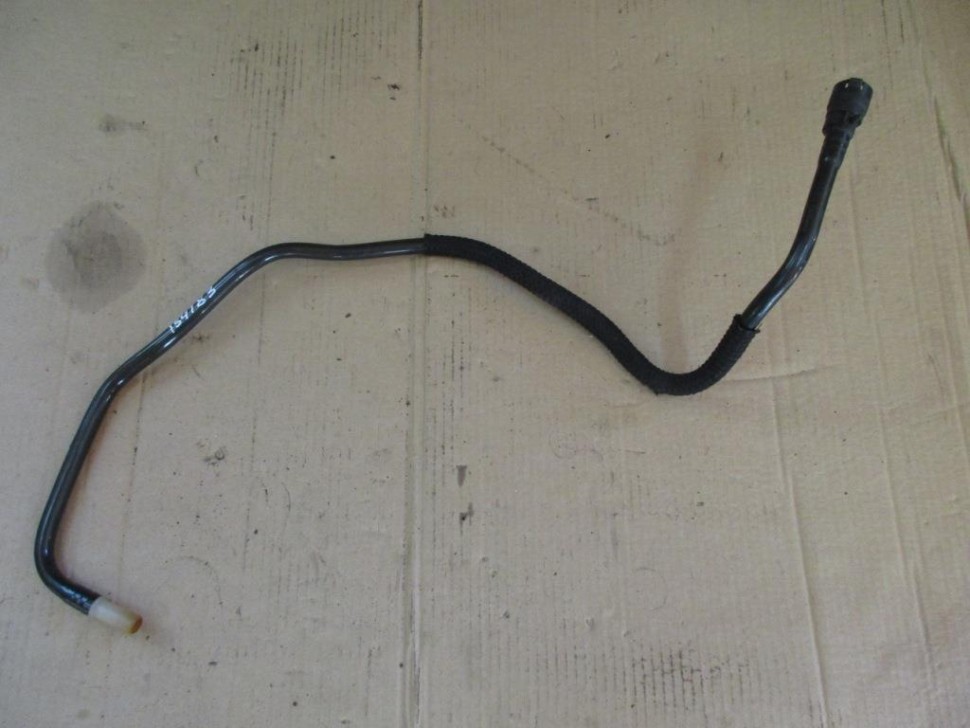 Трубка вакуумная MERCEDES-BENZ M-класс W164 (2005 - 2008) фото 1 — Разборка Мерседес