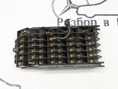 Блок предохранителей MERCEDES-BENZ W124 W124/S124/C124/A124 (1984 - 1993) — Разборка Мерседес