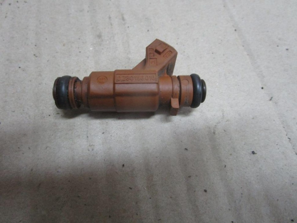 Форсунка БЕНЗИН MERCEDES-BENZ S-класс W220 (1998 - 2005) фото 1 — Разборка Мерседес