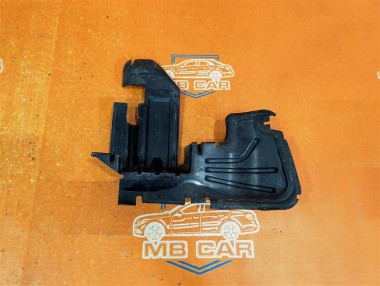 Дефлектор радиатора MERCEDES-BENZ X-класс I (2017 - 2020) — Разборка Мерседес