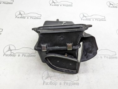 Воздухозаборник MERCEDES-BENZ M-класс W164 (2005 - 2008) — Разборка Мерседес