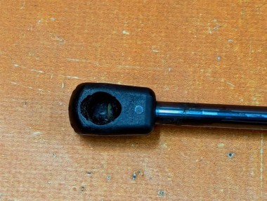 Амортизатор капота MERCEDES-BENZ CLS-класс C218/X218 рестайлинг (2014 - 2017) — Разборка Мерседес